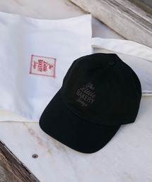 forksy.（フォルクシー）の「【The Little BAKERY TOKYO × forksy.】ワンポイント ロゴ刺繍 キャップ（キャップ）」