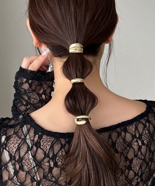 apres jour mignon(アプレジュールミニョン)の「【apresjour mignon×ARIAZ】3セットメタルヘアカフ(その他ヘアアクセサリー・レディース・ライトグレー/ゴールド/ナチュラル/シルバー/アイボリー/杢グレー・ONESIZE)」の2枚目の写真