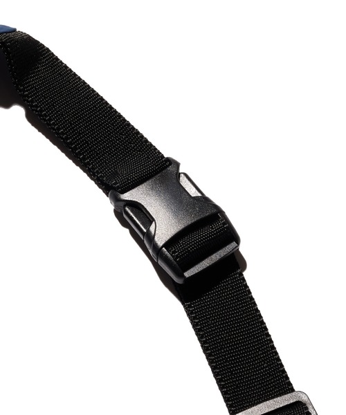 FIRST DOWN（ファーストダウン）の「軽量 ミニ ボディバッグ（ボディバッグ/ウエストポーチ・メンズ・ブラック/ブルーグリーン/ホワイト・F）」の7枚目の写真