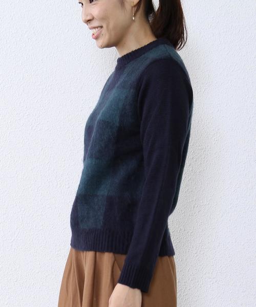 coen（コーエン）の「シャギーブロックチェッククルーネックニット（ニット/セーター・レディース・ダークグリーン/ワイン・LARGE/MEDIUM）」の4枚目の写真