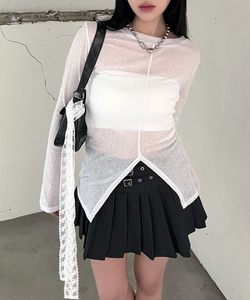4INT.(フォイント)の「【ギークシック / インナーパンツ付き】 ダブルベルト ストライプ プリーツ ミニ スカート(スカート・レディース・チャコールグレー/ブラック・M/S)」の17枚目の写真