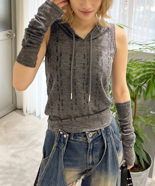 SPIRALGIRL(スパイラルガール)の「アームウォーマー付きダメージニット(ニット/セーター・レディース・ピンク/ベージュ/グレー・FREE)」の12枚目の写真