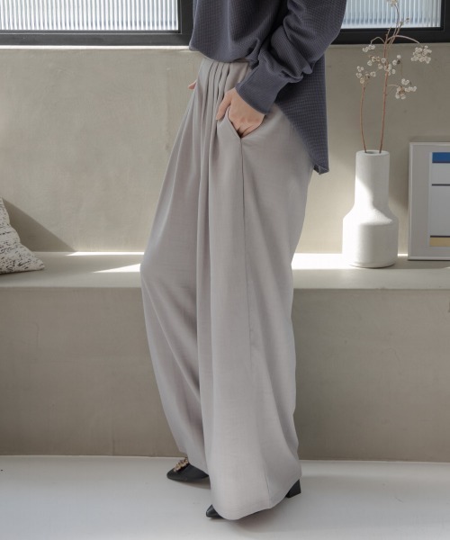 slattgir(スラットジール)の「高身長 タックリラックスワイドパンツ(トールサイズ) Essenave≪動画あり≫(その他パンツ・レディース・ライトグレー/ブラウン・M/L/LL/3L/4L/5L)」の7枚目の写真