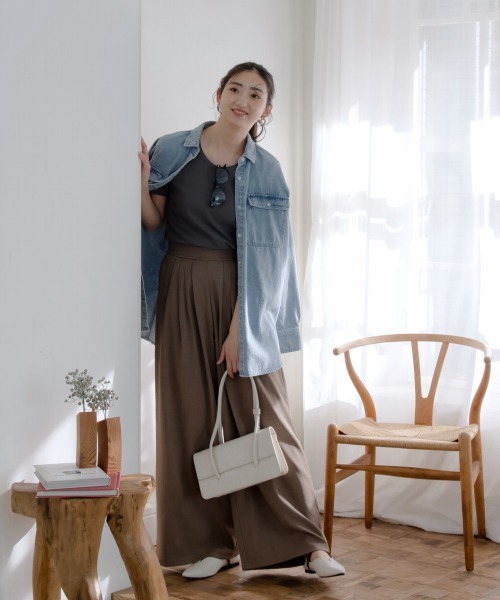 slattgir(スラットジール)の「高身長 タックリラックスワイドパンツ(トールサイズ) Essenave≪動画あり≫(その他パンツ・レディース・ライトグレー/ブラウン・M/L/LL/3L/4L/5L)」の11枚目の写真