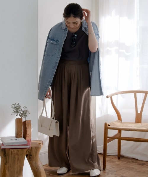 slattgir(スラットジール)の「高身長 タックリラックスワイドパンツ(トールサイズ) Essenave≪動画あり≫(その他パンツ・レディース・ライトグレー/ブラウン・M/L/LL/3L/4L/5L)」の12枚目の写真