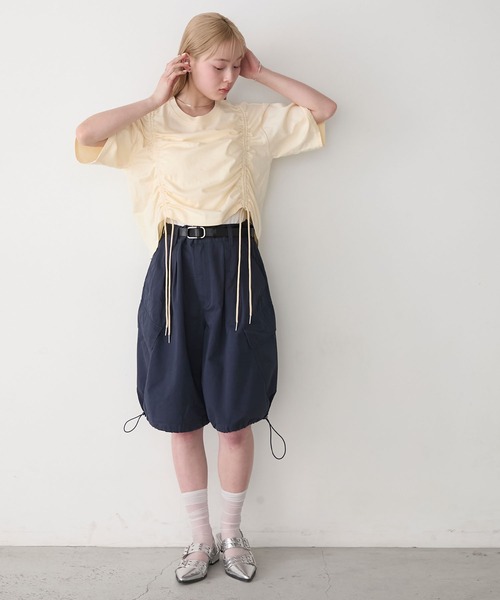 forksy.】ドロストギャザー クロップド丈Tシャツ forksy.│MONO-MART