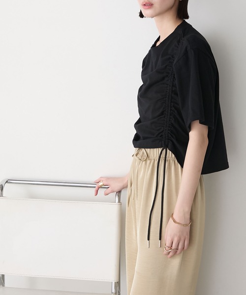 forksy.(フォルクシー)の「【forksy.】ドロストギャザー クロップド丈Tシャツ(Tシャツ/カットソー・レディース・ホワイト/ライトイエロー/ブルー/ブラック・FREE)」の18枚目の写真
