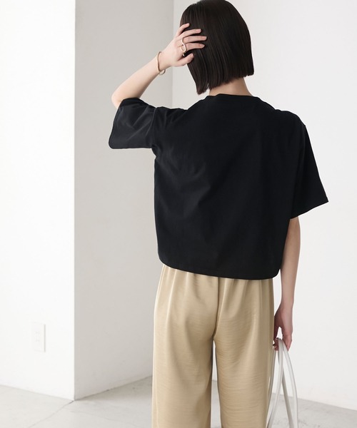 forksy.(フォルクシー)の「【forksy.】ドロストギャザー クロップド丈Tシャツ(Tシャツ/カットソー・レディース・ホワイト/ライトイエロー/ブルー/ブラック・FREE)」の22枚目の写真