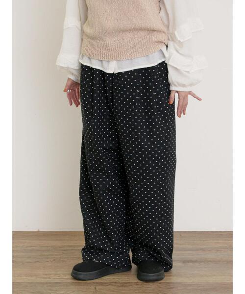 Samansa Mos2（サマンサ モスモス）の「【M/Lサイズ】ドット柄ストレートパンツ（その他パンツ・レディース・ベージュ/オフホワイト/ブラック・M/L）」の20枚目の写真