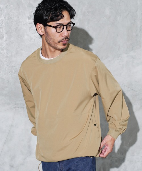 jiggys shop(ジギーズショップ)の「ポリエステルタフタ ドローコード シャーリング プルオーバー ロンT(Tシャツ/カットソー・メンズ・ベージュ/カーキ/チャコールグレー/ブラック・SMALL/X-LARGE/LARGE/MEDIUM)」の3枚目の写真
