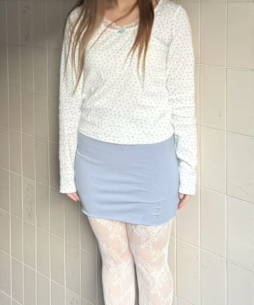 hugi(ハギ)の「TRIPLE HEART MINI SKIRT/トリプルハートミニスカート(スカート・レディース・グレー/ブラック・FREE)」の8枚目の写真