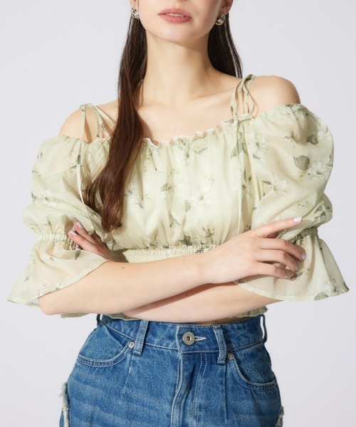 rienda（リエンダ）の「パフスリーブシャーリングブラウス　シアートップス 夏服 半袖（シャツ/ブラウス・レディース・ブラック/ライトイエロー/ベージュ・SMALL/MEDIUM）」の3枚目の写真