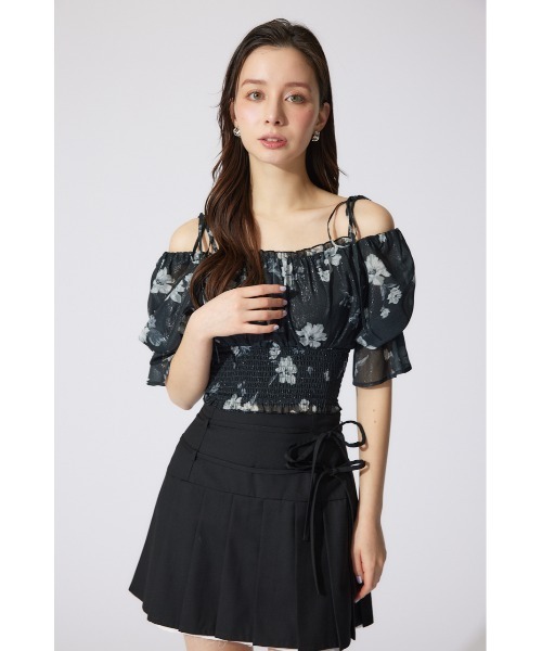 rienda（リエンダ）の「パフスリーブシャーリングブラウス　シアートップス 夏服 半袖（シャツ/ブラウス・レディース・ブラック/ライトイエロー/ベージュ・SMALL/MEDIUM）」の14枚目の写真