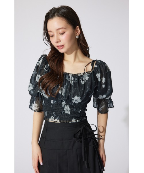 rienda（リエンダ）の「パフスリーブシャーリングブラウス　シアートップス 夏服 半袖（シャツ/ブラウス・レディース・ブラック/ライトイエロー/ベージュ・SMALL/MEDIUM）」の17枚目の写真