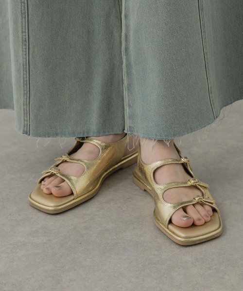 SENSE OF PLACE by URBAN RESEARCH（センスオブプレイスバイアーバンリサーチ）の「スクエアトゥベルトサンダル（サンダル・レディース・シルバー/ブラック/ゴールド・SMALL/MEDIUM/LARGE）」の12枚目の写真