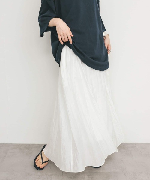 KBF（ケイビーエフ）の「フレアイージースカート（スカート・レディース・ダークブラウン/オフホワイト/ブラック・ONE）」の5枚目の写真