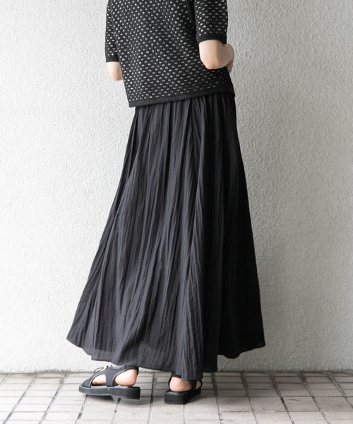 KBF（ケイビーエフ）の「フレアイージースカート（スカート・レディース・ダークブラウン/オフホワイト/ブラック・ONE）」の13枚目の写真