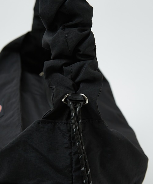 Dickies(ディッキーズ)の「【DICKIES/ディッキーズ】Dickies MP DS SHOULDER BAG 80976500/ショルダーバッグ/シャーリング/ユニセックス【WEB限定】(トートバッグ・レディース・グレー/ブラック/アイボリー・フリー)」の7枚目の写真
