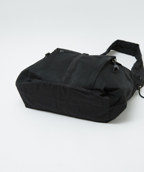 Dickies(ディッキーズ)の「【DICKIES/ディッキーズ】Dickies MP DS SHOULDER BAG 80976500/ショルダーバッグ/シャーリング/ユニセックス【WEB限定】(トートバッグ・レディース・グレー/ブラック/アイボリー・フリー)」の8枚目の写真
