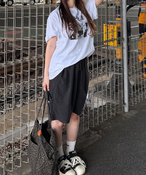 napinna maison(ナピナメゾン)の「【napinna maison×HIINA】オーバープリントTシャツ(Tシャツ/カットソー・レディース・ホワイト系2/ホワイト系1/ブラック系1・L/M)」の13枚目の写真