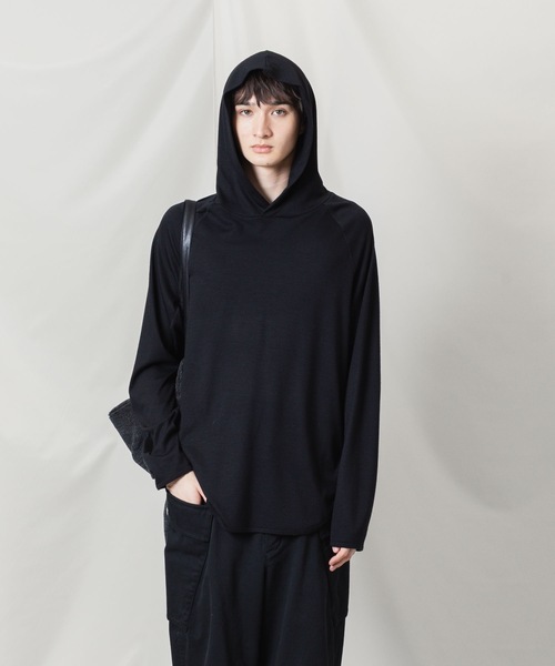 ATTACHMENT(アタッチメント)の「1/60 ウールスムース フーデッドプルオーバー / 1/60 WOOL SMOOTH HOODED PULLOVER(パーカー・メンズ・ネイビー/ブラック/キャメル・1/3/2)」の1枚目の写真