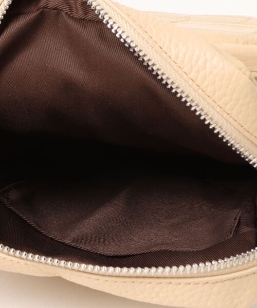 BELLIES YORK（ベリーズヨーク）の「【BELLIES YORK】クロコダイル×牛革　ショルダーバッグ ポーチ ポシェット（ショルダーバッグ・レディース・ダークベージュ/ブラック/ネイビー/ベージュ・FREE）」の6枚目の写真