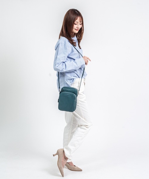 BELLIES YORK（ベリーズヨーク）の「【BELLIES YORK】クロコダイル×牛革　ショルダーバッグ ポーチ ポシェット（ショルダーバッグ・レディース・ダークベージュ/ブラック/ネイビー/ベージュ・FREE）」の15枚目の写真
