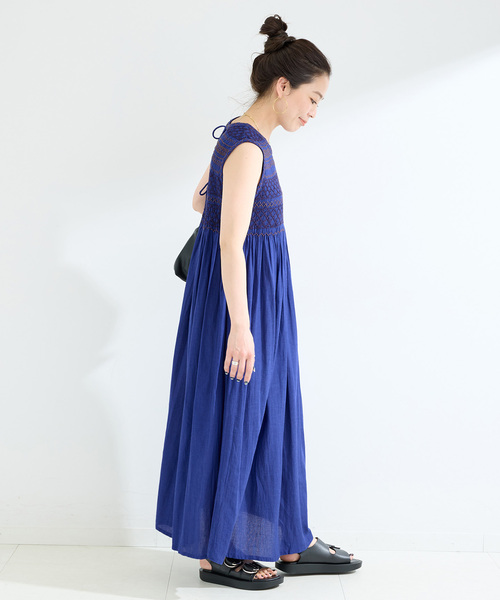 B.C STOCK（ベーセーストック）の「手洗い可 / 2WAYスモッキングワンピース（ワンピース・レディース・ブルー/ブラウン/レッド・FREE）」の22枚目の写真