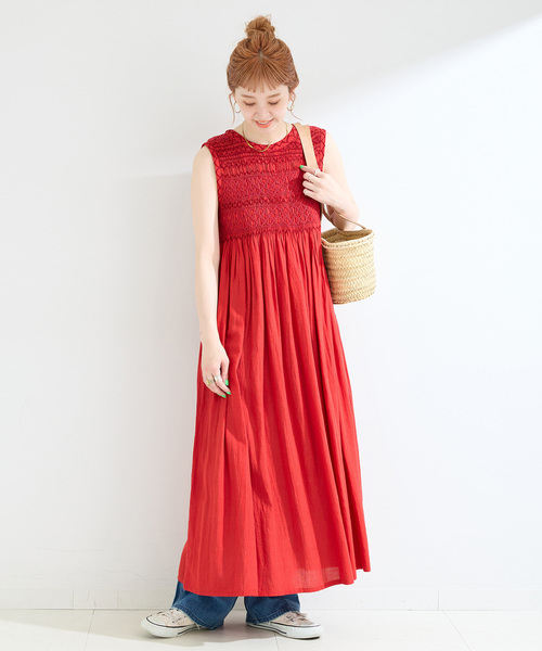 B.C STOCK（ベーセーストック）の「手洗い可 / 2WAYスモッキングワンピース（ワンピース・レディース・ブルー/ブラウン/レッド・FREE）」の18枚目の写真