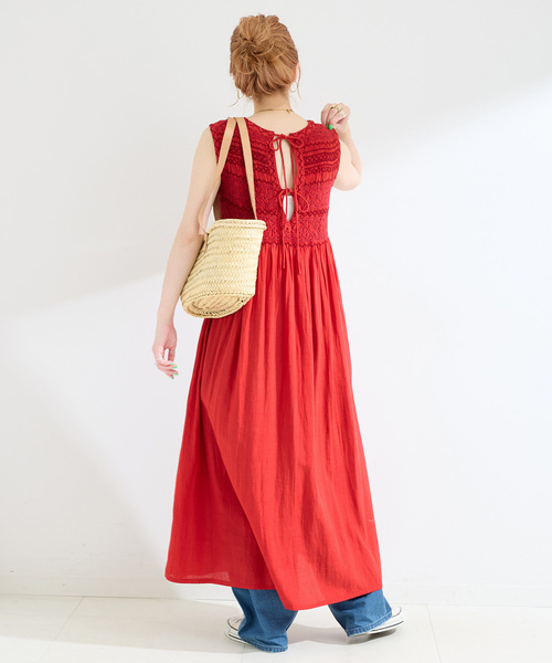 B.C STOCK（ベーセーストック）の「手洗い可 / 2WAYスモッキングワンピース（ワンピース・レディース・ブルー/ブラウン/レッド・FREE）」の15枚目の写真