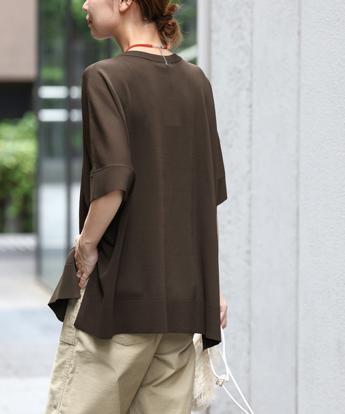 JOURNAL STANDARD relume（ジャーナルスタンダード　レリューム）の「《追加3》接触冷感 / ウォッシャブルクールポンチョプルオーバー（ニット/セーター・レディース・ブラウン/レッド/ブラック/ライトグレー・FREE）」の14枚目の写真