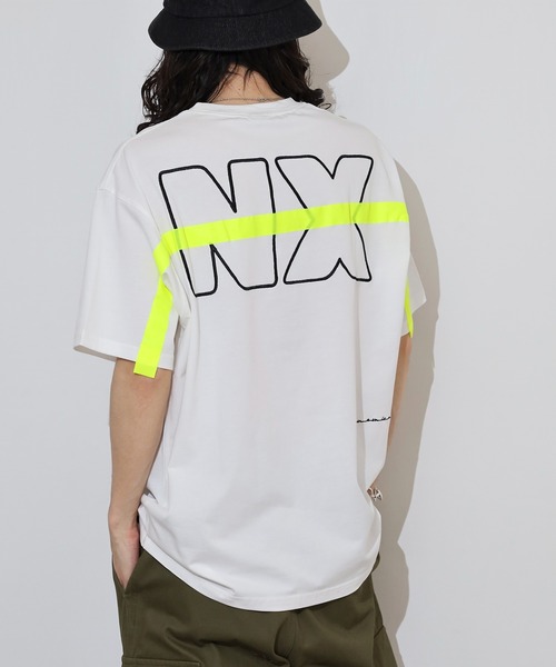 FUNALIVE（ファンアライブ）の「ユニセックス バックNXライン入りTシャツ（Tシャツ/カットソー・メンズ・ブラック/ホワイト・L/M）」の6枚目の写真