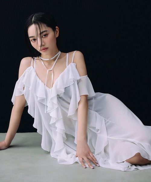 EIMY ISTOIRE(エイミーイストワール)の「ラッフルキャミロングブラウス(シャツ/ブラウス・レディース・ホワイト/サックスブルー/ブラック/ライトイエロー・F)」の8枚目の写真