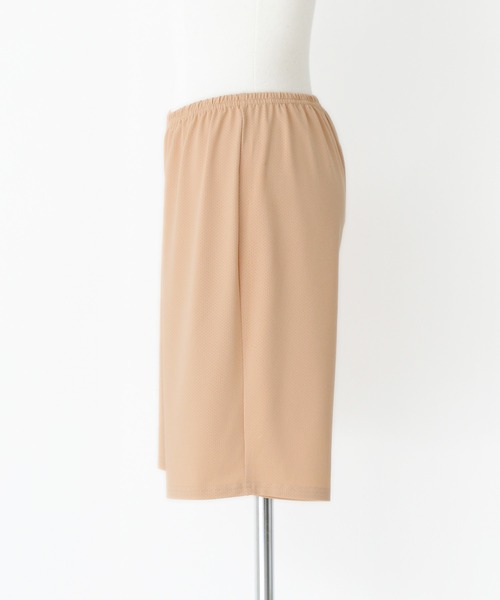 n'OrLABEL(ノアールレーベル)の「【機能素材】『ペチコートパンツ』(インナーウェア/肌着・レディース・ベージュ/ブラック・2/1)」の4枚目の写真