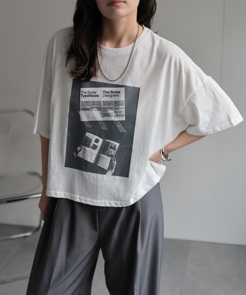 ap retro（アプレトロ）の「フォトプリントクロップド丈Tee / 半袖Teeシャツ（Tシャツ/カットソー・レディース・グレー/ブラック/モカ/ネイビー/ホワイト・FREE）」の9枚目の写真