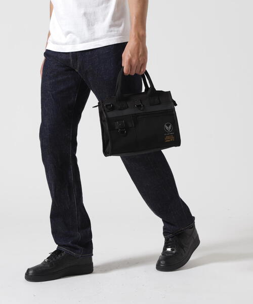 AVIREX（アヴィレックス）の「MILITARY MINI TOTE BAG / スモールトート / AVIREX / アヴィレックス（トートバッグ・レディース・ブラック/オリーブ系・F）」の3枚目の写真