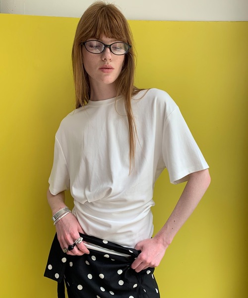 LONSLAN（ロンスラン）の「【LONSLAN】ツイストヘムTシャツ LONW25s062（Tシャツ/カットソー・レディース・ホワイト/ブラック・M）」の5枚目の写真