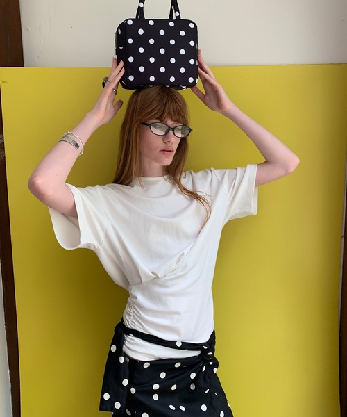 LONSLAN（ロンスラン）の「【LONSLAN】ツイストヘムTシャツ LONW25s062（Tシャツ/カットソー・レディース・ホワイト/ブラック・M）」の11枚目の写真