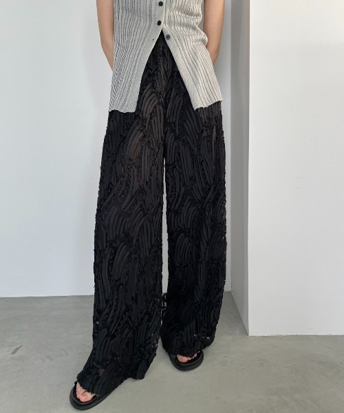 AIC.(エーアイシー)の「チュールレースイージーパンツ/セットアップ可能(その他パンツ・レディース・オフホワイト/ブラック・FREE)」の17枚目の写真