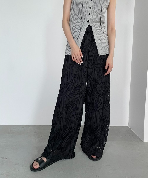 AIC.(エーアイシー)の「チュールレースイージーパンツ/セットアップ可能(その他パンツ・レディース・オフホワイト/ブラック・FREE)」の22枚目の写真