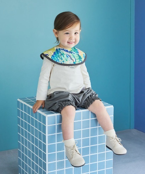 10mois(ディモワ)の「【マティス×10mois(ディモワ)】Henri Mateisse(アンリ・マティス) ブルマ 70-90cm(その他パンツ・キッズ・オフホワイト/チャコール・70-90cm)」の4枚目の写真