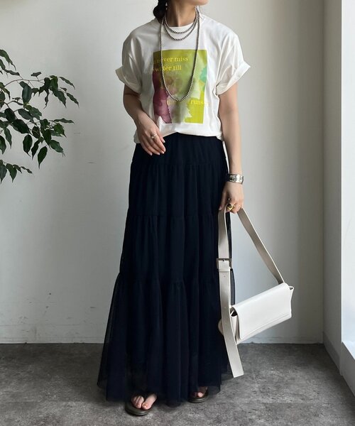DouDou(ドゥドゥ)の「【WEB限定】ロゴペイントTEE(Tシャツ/カットソー・レディース・ブラック/オフホワイト・FREE)」の4枚目の写真