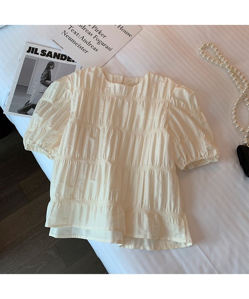 AMAJI(アマジ)の「パフスリーブフレンチトップス(その他トップス・レディース・ブラウン/ホワイト・LARGE/MEDIUM/SMALL/X-LARGE)」の1枚目の写真