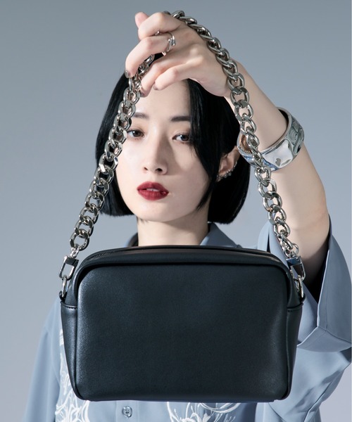 Ellno Loset（エルノロゼット）の「チェーンツキマルチWAYショルダーバッグ（ショルダーバッグ・メンズ・ブラック・FREE）」の4枚目の写真