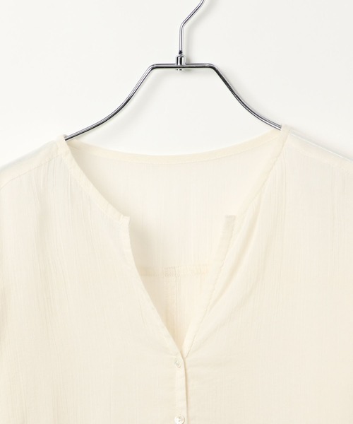 BAYFLOW(ベイフロー)の「コットンシアーカーディガン(カーディガン/ボレロ・レディース・キャメル/ネイビー/オフホワイト・FREE)」の22枚目の写真