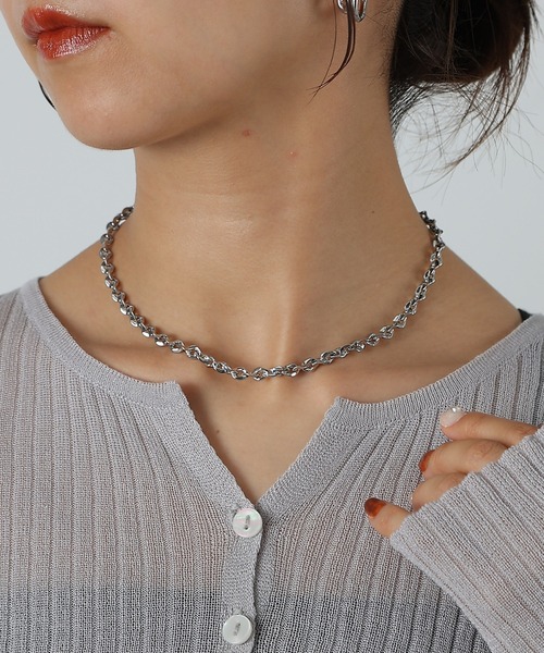 COLONY 2139(コロニートゥーワンスリーナイン)の「ツイストカーブチェーンネックレス(ネックレス・レディース・シルバー・FREE)」の4枚目の写真