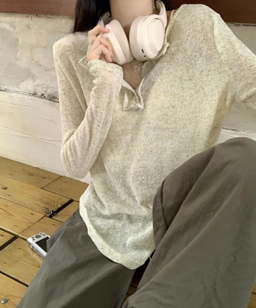 LADY LIKE（レディライク）の「ラウンドヘムヘンリーネックシアーニット（ニット/セーター・レディース・ライトグレー/グリーン・M）」の10枚目の写真