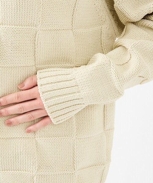 FORTUNA HOMME（フォルトゥナオム）の「【FORTUNA/フォルトゥナ】ECOTEC-Knit/編み込み風ニットプルオーバー/ユニセックス【WEB限定】（ニット/セーター・メンズ・ライトベージュ/ライトグレー/ブラック・M/L）」の8枚目の写真