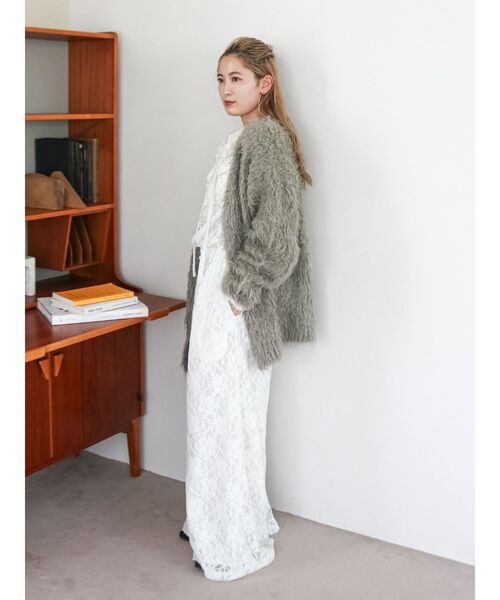 Ungrid(アングリッド)の「フリルデザインロンパース(つなぎ/オールインワン・レディース・オフホワイト/ブラック/ブルー・FREE)」の8枚目の写真