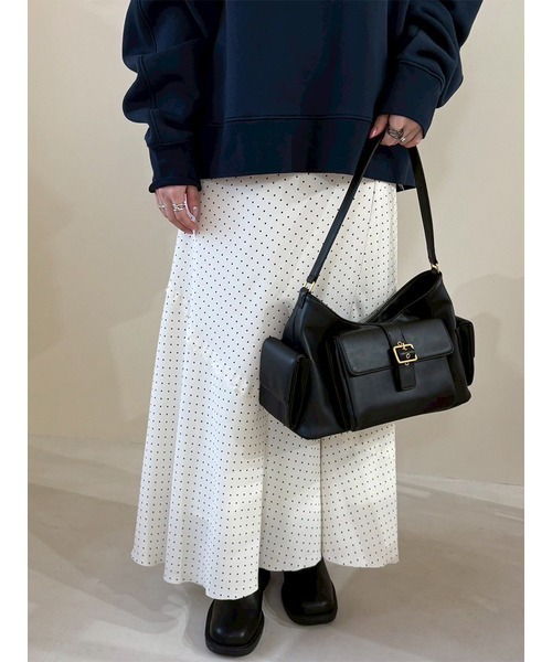 Mila Owen（ミラオーウェン）の「ポケット付きショルダーバッグ（ショルダーバッグ・レディース・キャメル/イエロー/ブラック・F）」の5枚目の写真